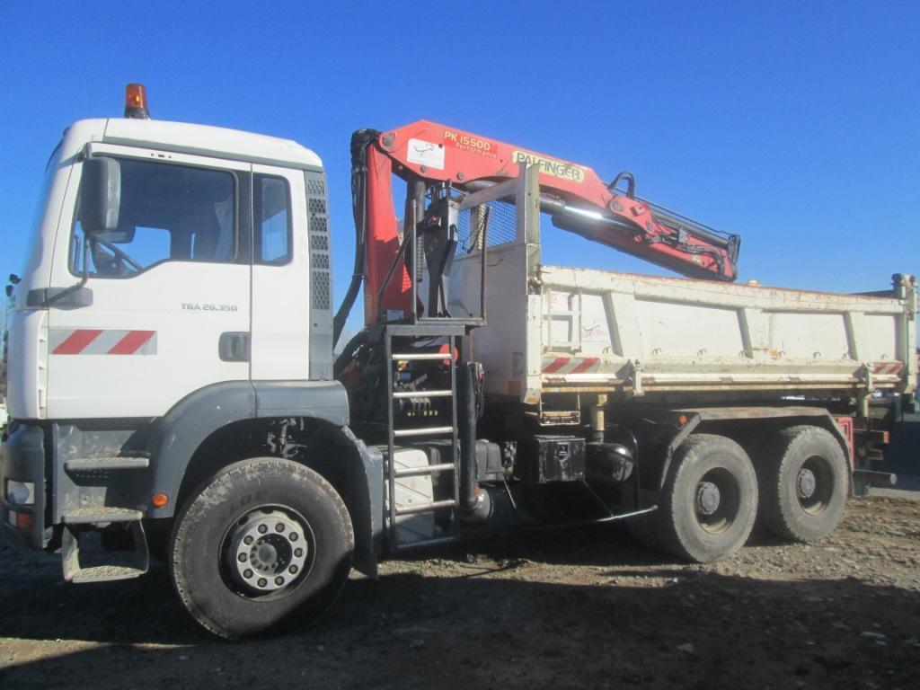 Porteur MAN TGA 26.350 Tribenne grue PK 1550